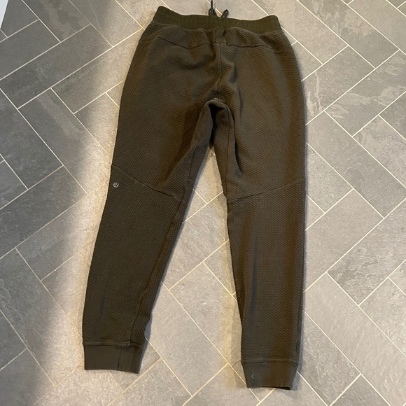 LULULEMON MEN'S OLIE GREEN TEXTURED SWEATPANTS MEDIUM M - Picture 1 of 10